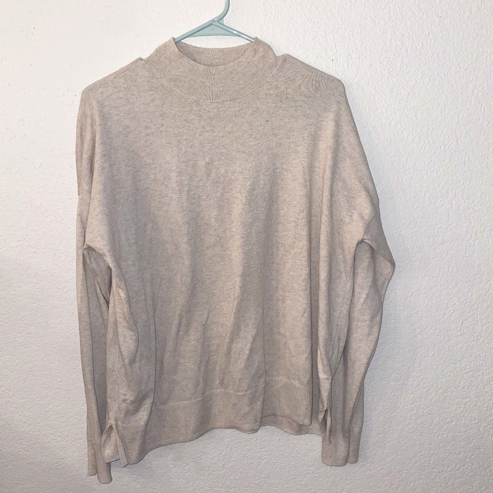 Old Navy tan sweater
